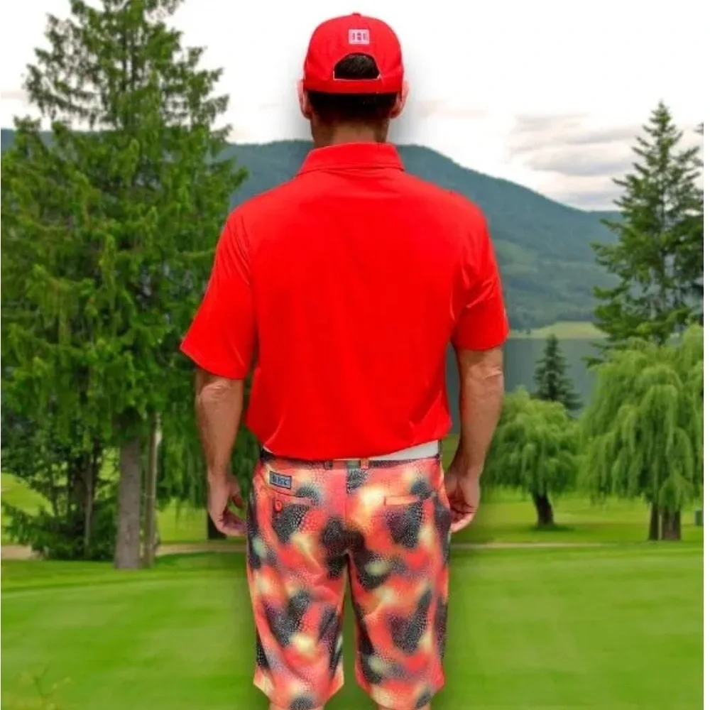 Hreski Golf 134 Abstract Circles on Red Black Uneven Background Shorts